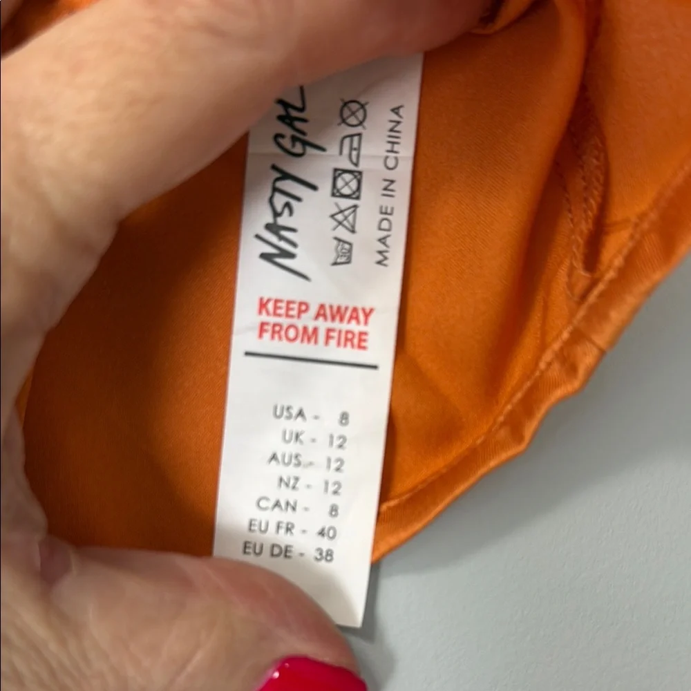 Nasty Gal Orange Fitted Sleeveless Camisole - Picture 3 of 5